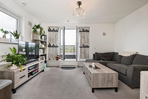 2 bedroom apartment for sale, Alexander Square, Eastleigh