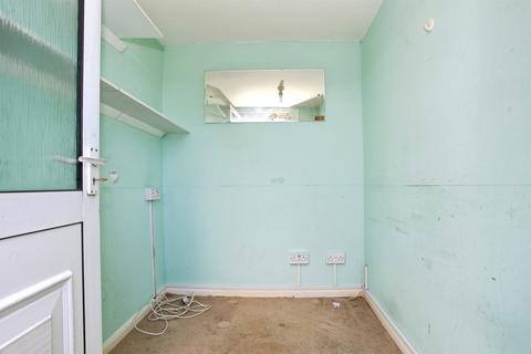 3 bedroom end of terrace house for sale, Stukeley Close, Peterborough