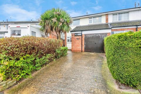 undefined, Kilbury Drive, Worcester