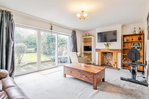 undefined, Kilbury Drive, Worcester