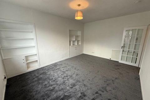 2 bedroom flat to rent, Station Park, Lower Largo, Fife
