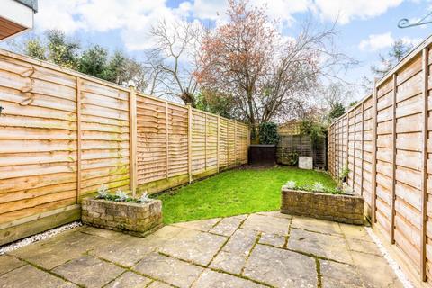undefined, New Road Weybridge KT13