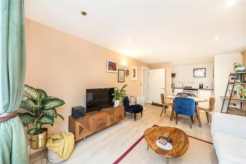 2 bedroom flat for sale, Granite Apartments, 39 Windmill Lane, Stratford, London, E15