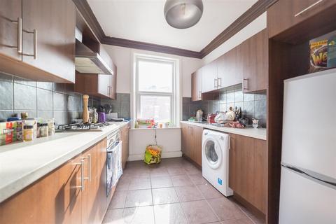 5 bedroom maisonette to rent, £104pppw - Jesmond Vale Terrace, Heaton, NE6