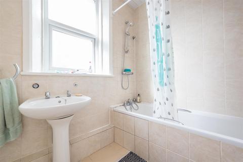 5 bedroom maisonette to rent, £104pppw - Jesmond Vale Terrace, Heaton, NE6