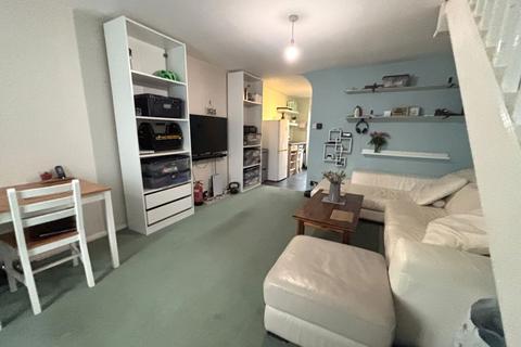 2 bedroom end of terrace house for sale, Marden, Kent