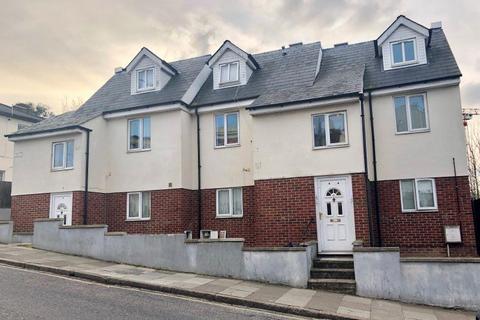 1 bedroom flat to rent, Sandy Hill Road, London