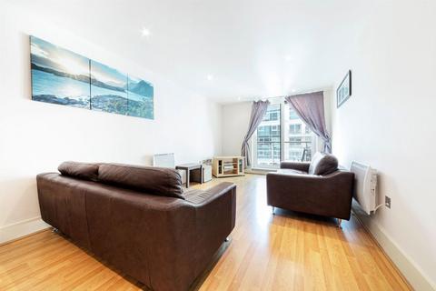 2 bedroom flat to rent, Flagstaff House, Vauxhall SW8