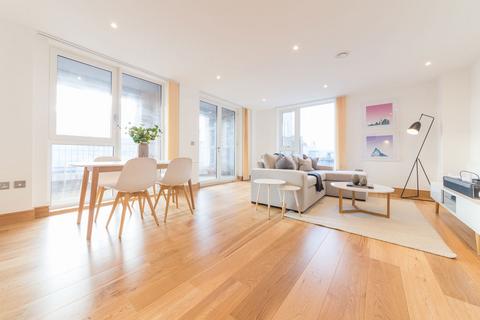 2 bedroom flat to rent, Sclater Street, London E1