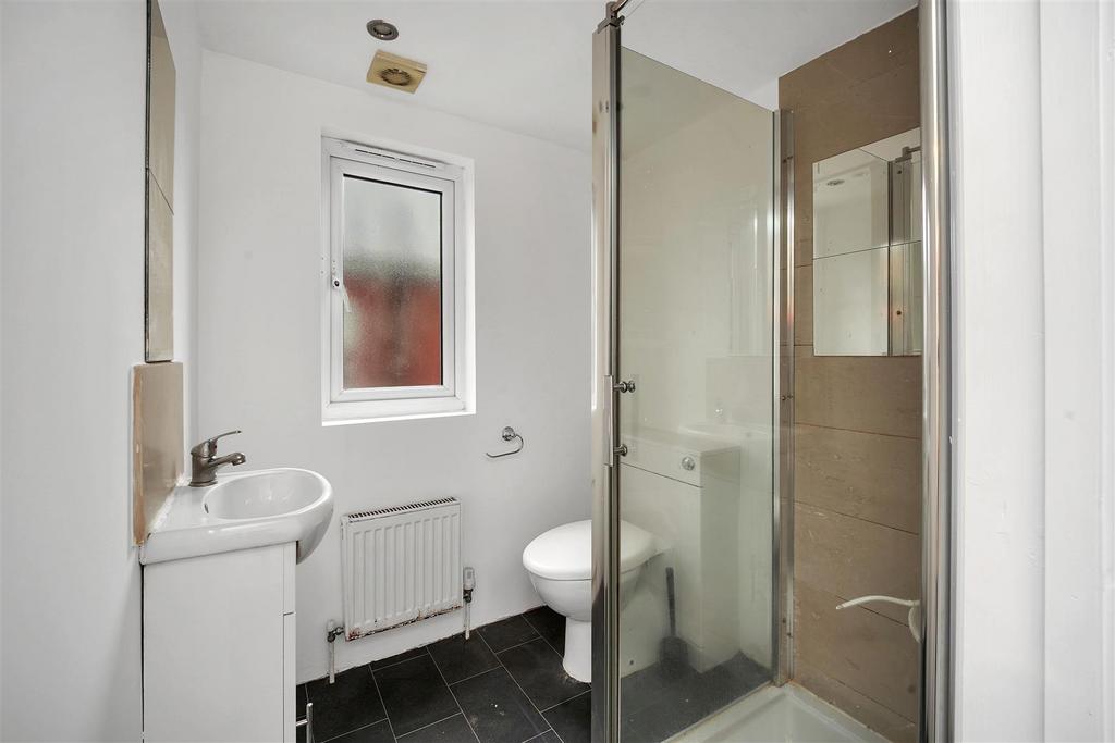 Bathroom 3