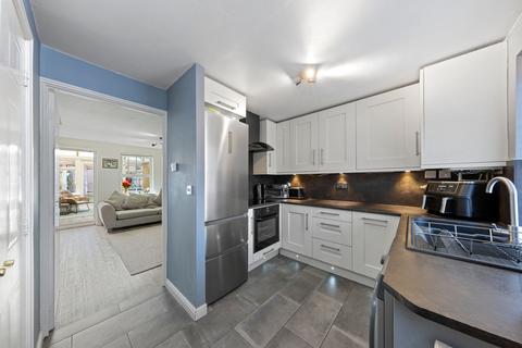 3 bedroom terraced house for sale, Greyfriars Close, Fearnhead, WA2