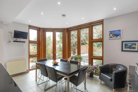 5 bedroom semi-detached house for sale, London W5