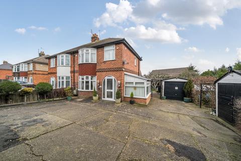 3 bedroom semi-detached house for sale, Lincoln Road, Sleaford, Lincolnshire, NG34