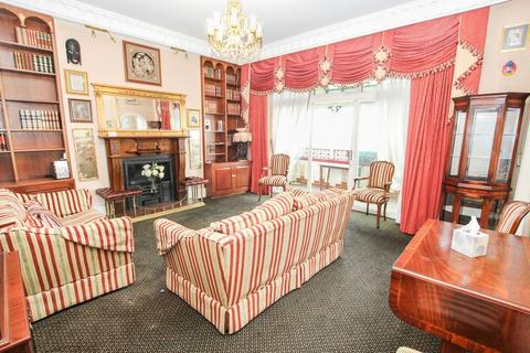 undefined, Central Parade, Herne Bay