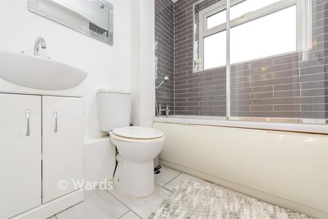 2 bedroom end of terrace house for sale, Raleigh Close, Chatham ME5