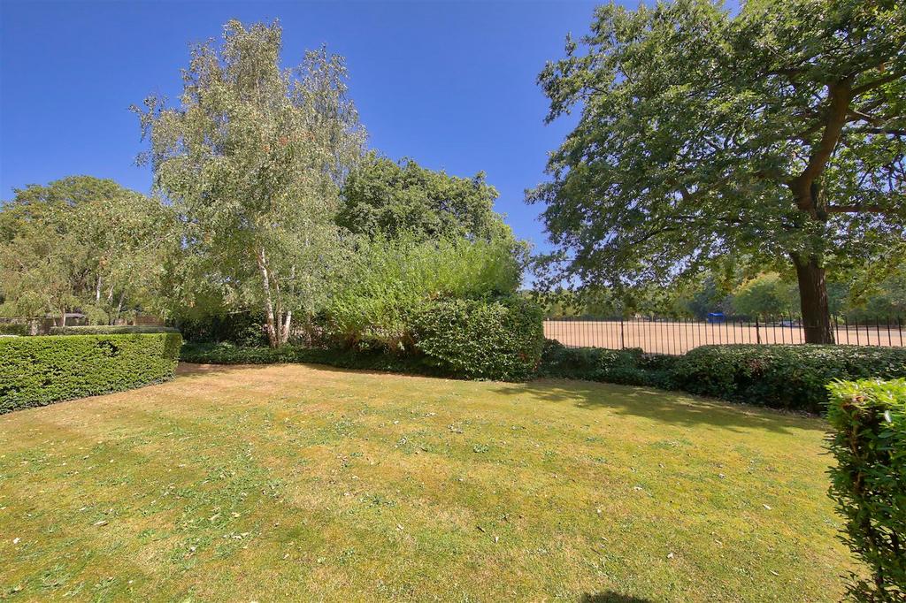 21 peartree avenue image2 16583 4 copy.jpg