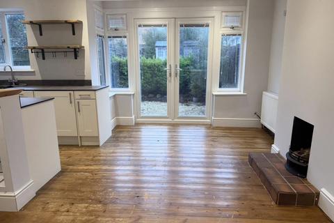 undefined, Charles Street, Warwick