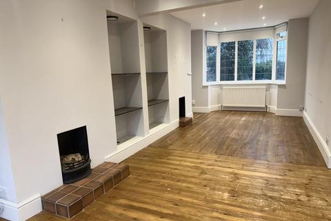 undefined, Charles Street, Warwick