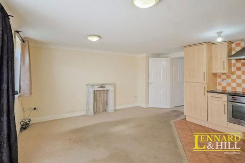1 bedroom flat for sale, St. Chads Road, Tilbury RM18