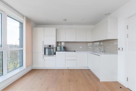 2 bedroom apartment to rent, Ottley Drive, SE3
