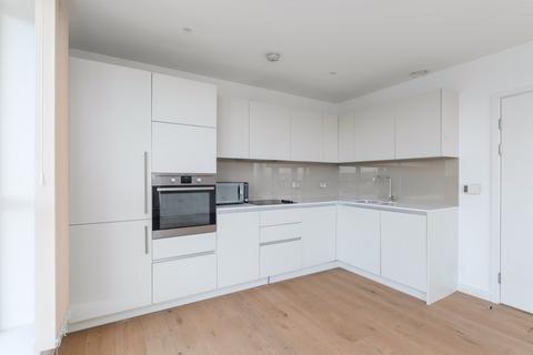 2 bedroom apartment to rent, Ottley Drive, SE3