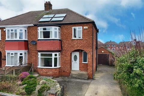 Captain Cooks Crescent, Marton