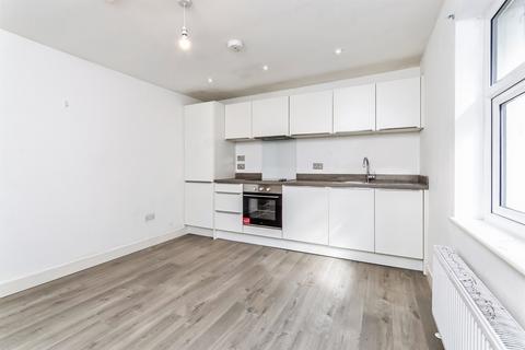 2 bedroom apartment for sale, London Road, Southborough, Tunbridge Wells