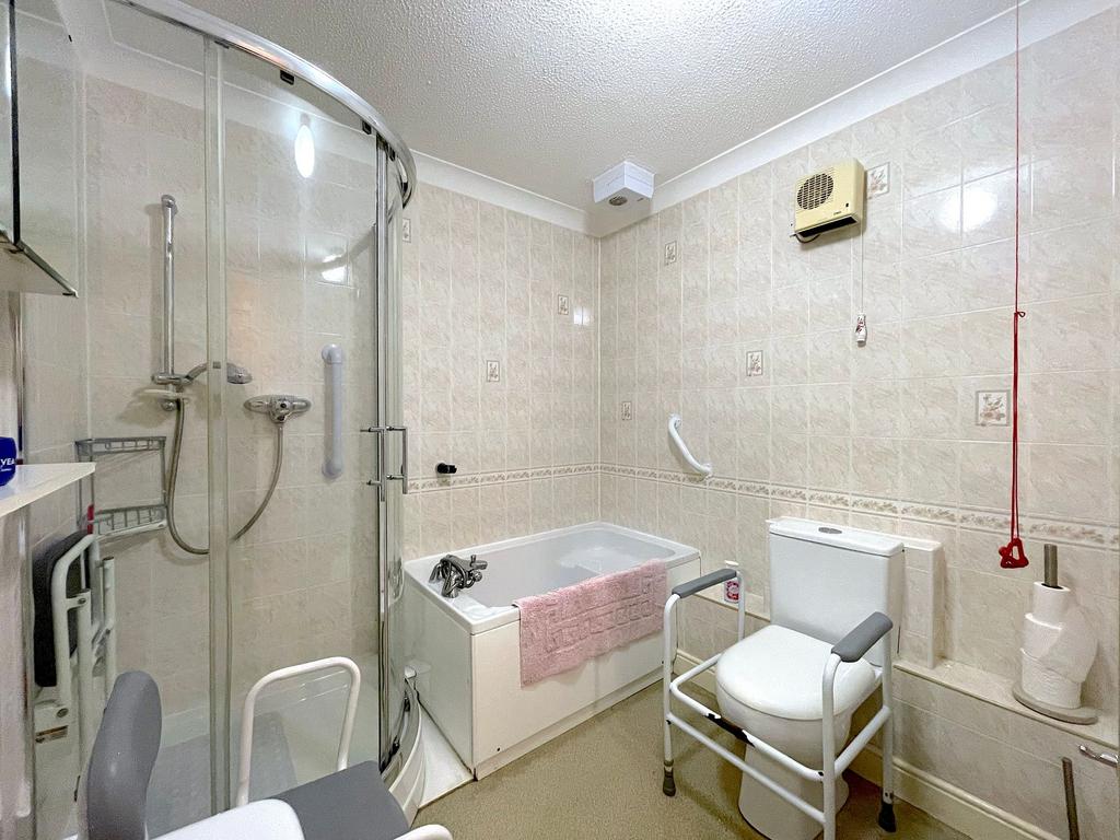 Bathroom (1)