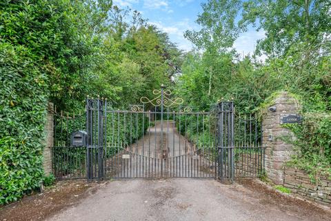 undefined, Lansor, Llansoar, Caerleon, Newport, Monmouthshire, NP18 1LR
