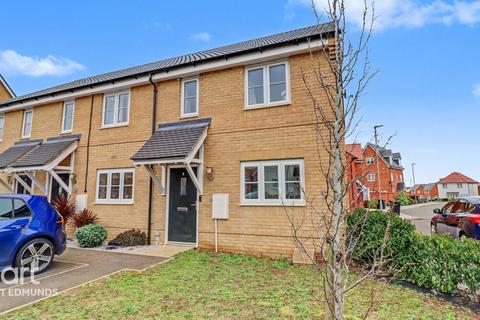 2 bedroom end of terrace house for sale, Myrtlewood Road, Bury St Edmunds