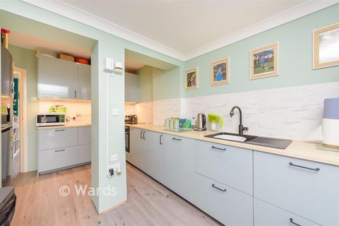 3 bedroom terraced house for sale, Binland Grove, Chatham, Kent