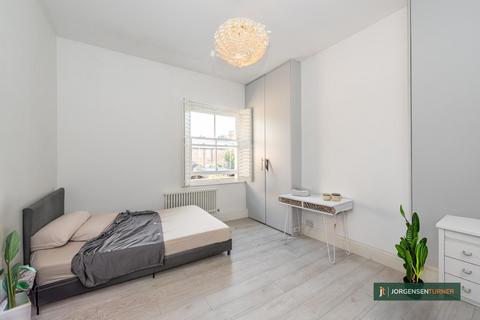 6 bedroom terraced house to rent, Gratton Terrace, London