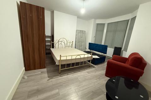 undefined, Southall, UB2