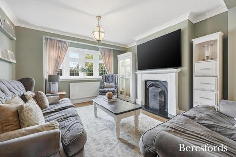 4 bedroom semi-detached house for sale, Witham Gardens, West Horndon, CM13