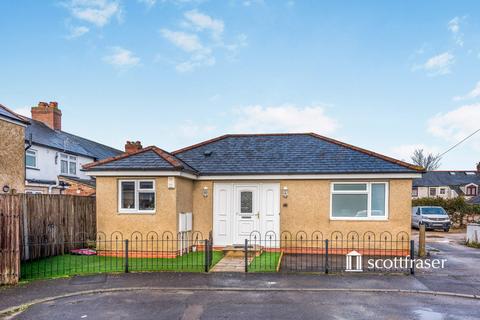 2 bedroom bungalow to rent, Kames Close, Oxford, Oxfordshire, OX4