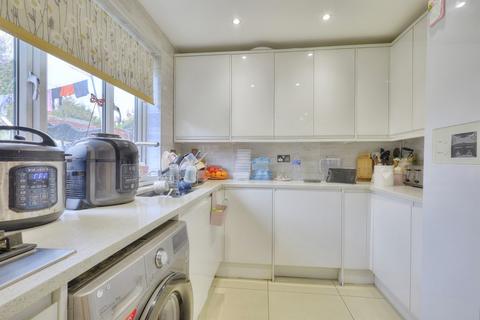 undefined, Kingsland Avenue, Northampton