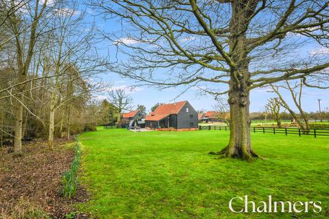 4 bedroom detached house for sale, Shonks Mill Road, Romford RM4