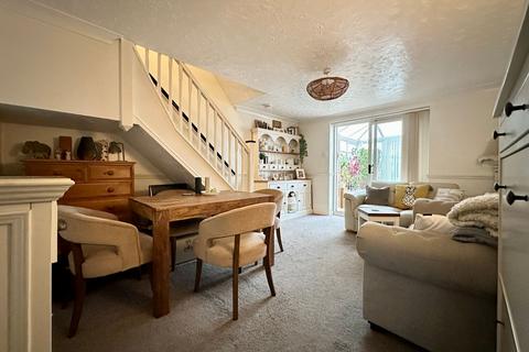 2 bedroom terraced house for sale, Wraysbury Drive, Basildon SS15