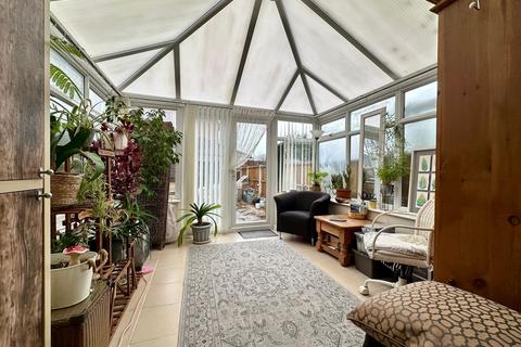 2 bedroom terraced house for sale, Wraysbury Drive, Basildon SS15