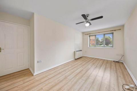 2 bedroom flat for sale, Wain Avenue, Chesterfield, S41