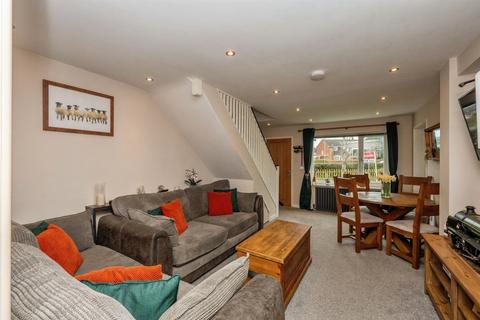 2 bedroom end of terrace house for sale, Northmoor Way, Wareham