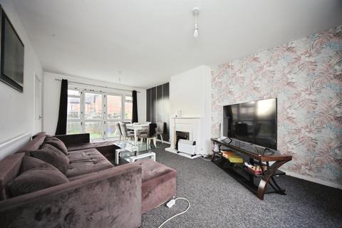 3 bedroom semi-detached house for sale, Hanswick Close, Luton