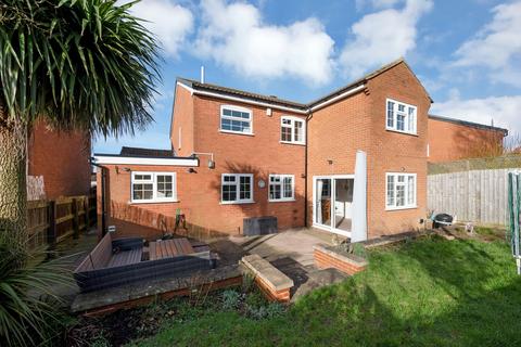 4 bedroom detached house for sale, Keats Close, Melton Mowbray, LE13