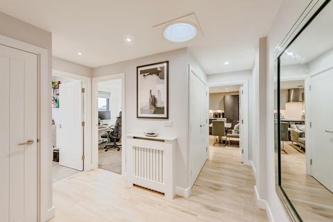 1 bedroom flat for sale, East Park, Crawley