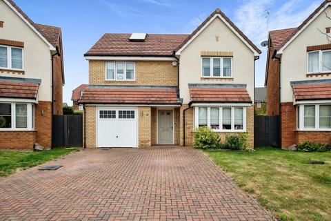 4 bedroom detached house for sale, Ivy Close, Leavesden, Watford