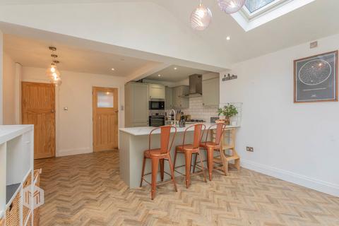 3 bedroom terraced house for sale, Deepdale Drive, Pendlebury, Swinton, Manchester, M27 8TZ