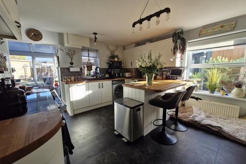 3 bedroom semi-detached house for sale, Madley, Hereford