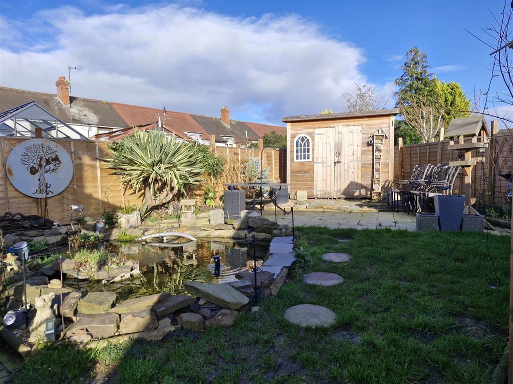 Garden1.jpg