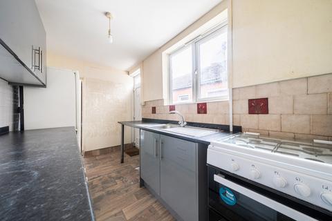 2 bedroom house for sale, Yeaman Street, Stoke-on-Trent