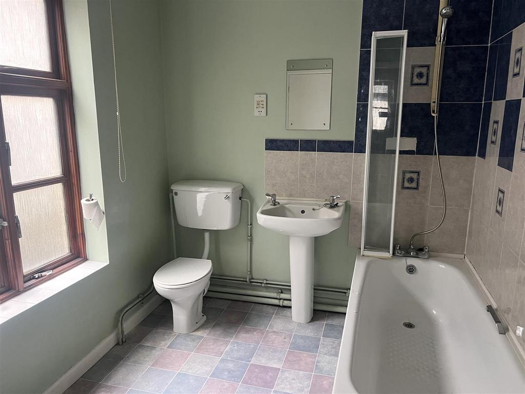 Family Bathroom